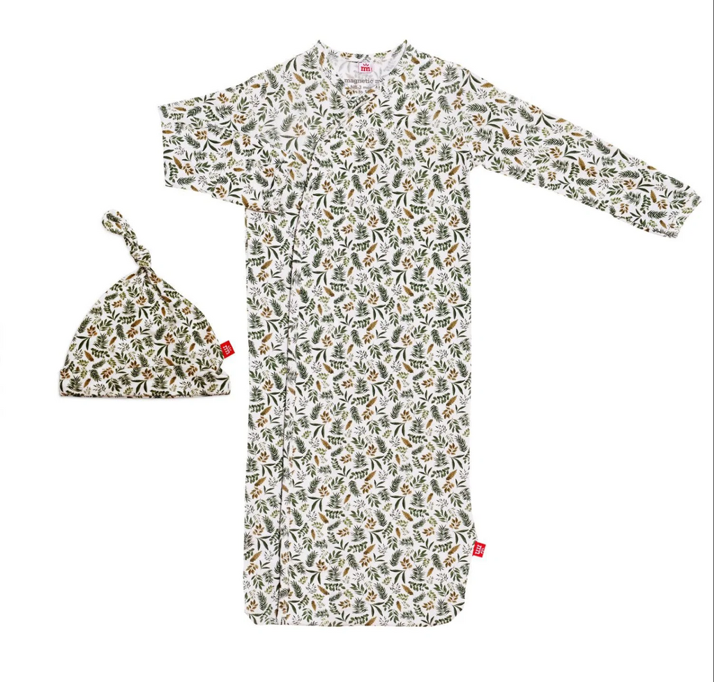 Awesome Balsam Magnetic Gown & Hat Set